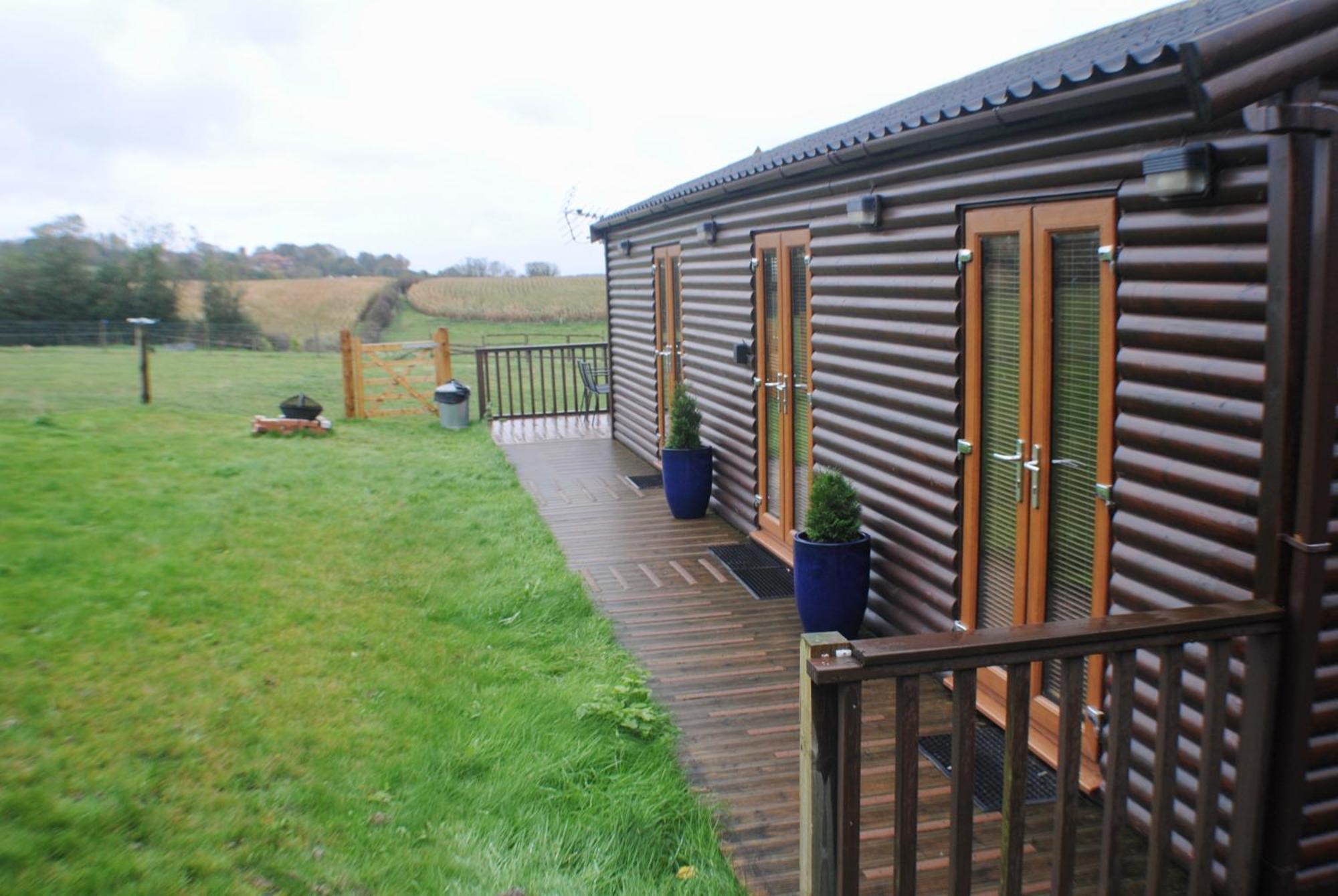 Fairview Farm Holiday Accommodation 14 Luxury Lodges, Cabins, Dog Friendly, Suitable For Couples, Families And Groups, Wedding Guests , Corporate Events, Sleeps 2-65 Guests In Ravenshead, Nottingham Near Sherwood Forest, Set In 88 Acres Pokoj fotografie